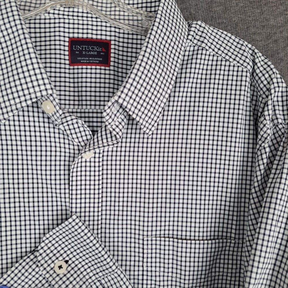 UNTUCKit Shirt Mens XL Black White Check Button Down Relaxed Fit Wagner 35609